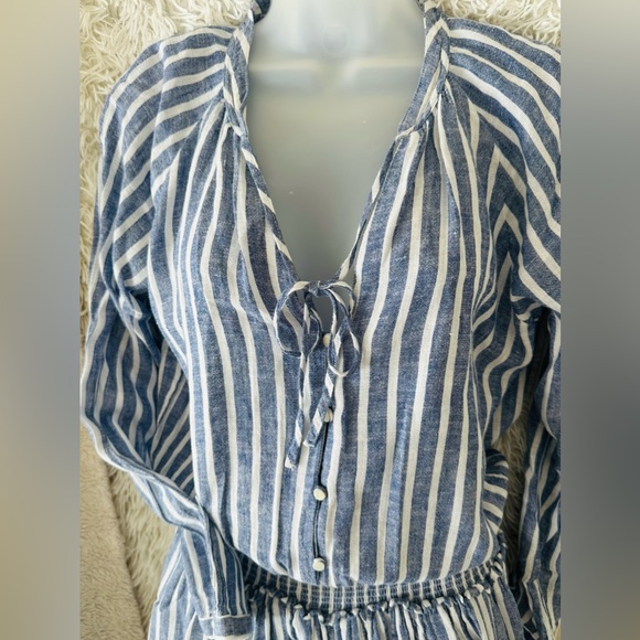 Rails stripped 💙Gauze Long Sleeve mini Dress
Elastic waist - Picture 7 of 9